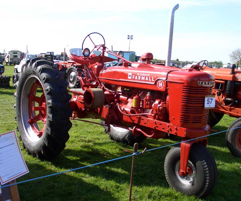 Row Crop Tractors