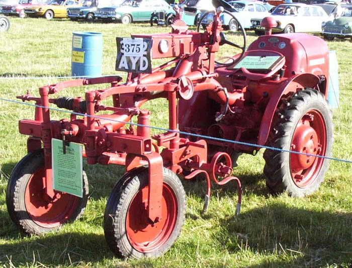David Brown 2D Rowcrop Tractor 1957